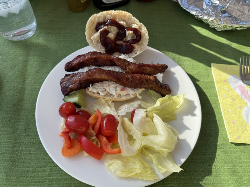 Afbeeldingslocatie: https://tweakers.net/i/Uybiod5RVKoMTh4Ndf_kQG9uhpU=/800x/filters:strip_icc():strip_exif()/f/image/J0rAOrTvTc08R3hNBRggsRmn.jpg?f=fotoalbum_large