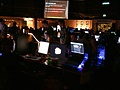 Regroup 17 - gamen op laptop