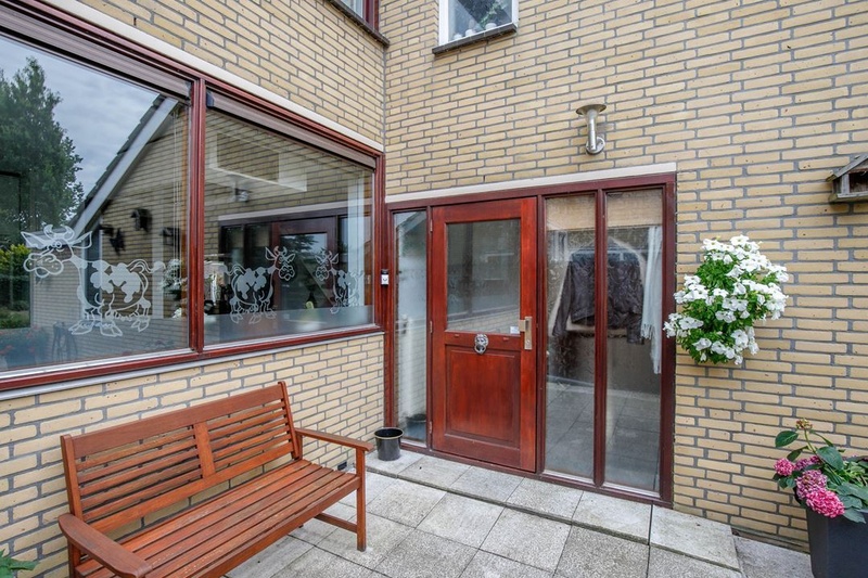 Afbeeldingslocatie: https://tweakers.net/i/UzMiuUF-Es_WqdNs6GSgA7hnbqY=/800x/filters:strip_icc():strip_exif()/f/image/6tfCO7FxvExfhAZDb7nQpkiJ.jpg?f=fotoalbum_large