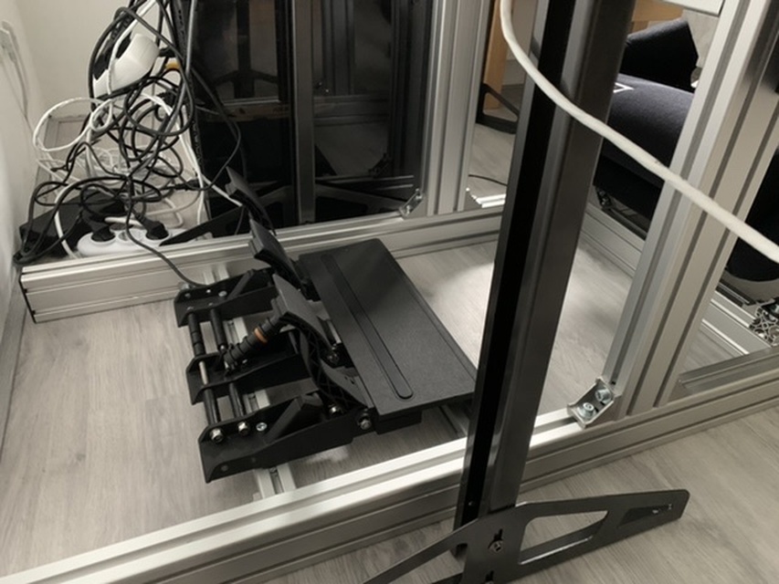 Afbeeldingslocatie: https://tweakers.net/i/V-436R1D1WngIJDf6MxDOXXdYaE=/full-fit-in/4920x3264/filters:max_bytes(3145728):no_upscale():strip_icc():fill(white):strip_exif()/f/image/F4TJal8pI6X8uKT65VSvQ9X5.jpg?f=user_large