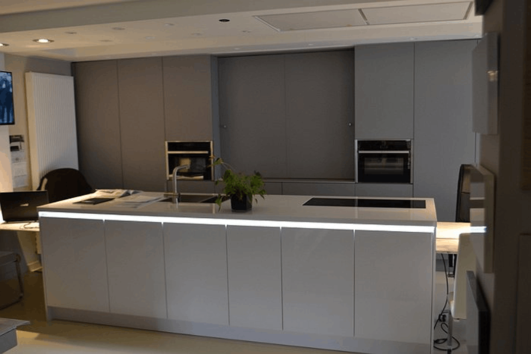 Afbeeldingslocatie: https://tweakers.net/i/V75SfhtKlltNWg-lb8GZoZc5VAU=/full-fit-in/4000x4000/filters:no_upscale():fill(white):strip_exif()/f/image/IkDkSyKGRVpexlwhotCkOezj.png?f=user_large