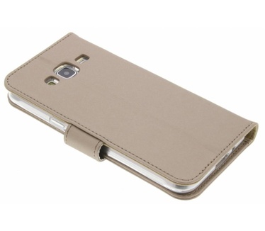 Accezz Wallet Softcase Bookcase Samsung Galaxy J3 / J3 (2016) (Galaxy J3 (2016), Galaxy J3) Goud