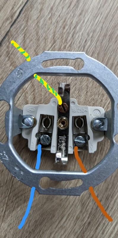 Afbeeldingslocatie: https://tweakers.net/i/VAYaGzZq9ZfaUYUONZgqHLKxnu0=/x800/filters:strip_icc():strip_exif()/f/image/sYthoUqOn93CeMhnkoophqwy.jpg?f=fotoalbum_large