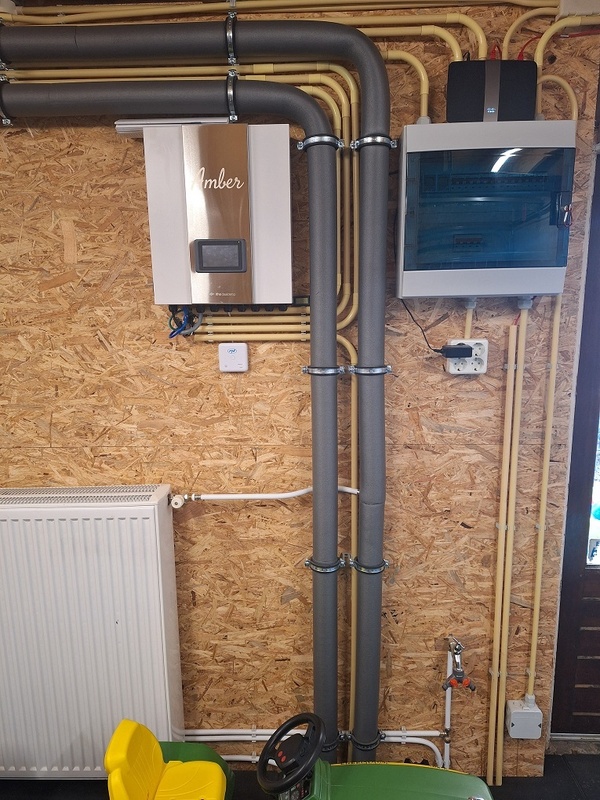 Afbeeldingslocatie: https://tweakers.net/i/VEUoz38gQGisL4_SwYz6Q0Rs8-M=/x800/filters:strip_icc():strip_exif()/f/image/qARAfnDxiS1unMpqAgR3d3U5.jpg?f=fotoalbum_large