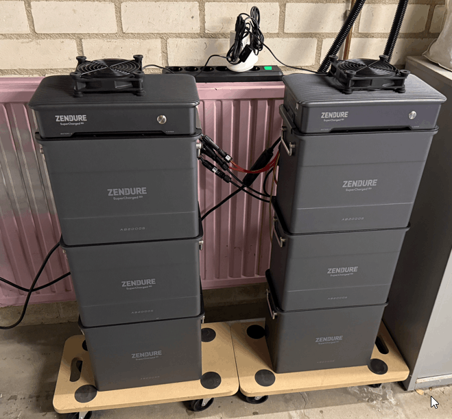 Afbeeldingslocatie: https://tweakers.net/i/VHHWUQup_ztkgIqEAdg0kYHHGRE=/fit-in/4000x4000/filters:no_upscale():strip_exif()/f/image/UkKeb0RzDa3ED0noPC2iIvyi.png?f=user_large