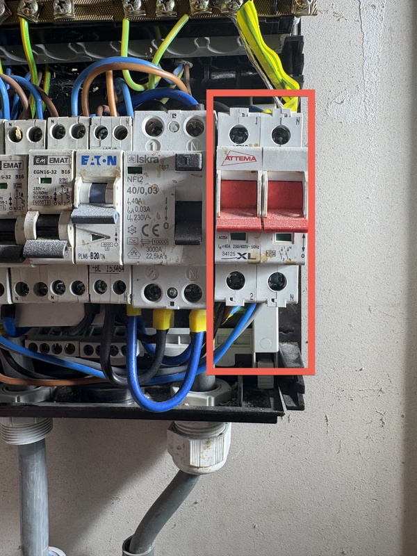 Afbeeldingslocatie: https://tweakers.net/i/VLHWzdOmBTX_2LTKIlOyPUqiREM=/x800/filters:strip_icc():strip_exif()/f/image/bzNFcUdf7XRfztR0dKq8t1v0.jpg?f=fotoalbum_large