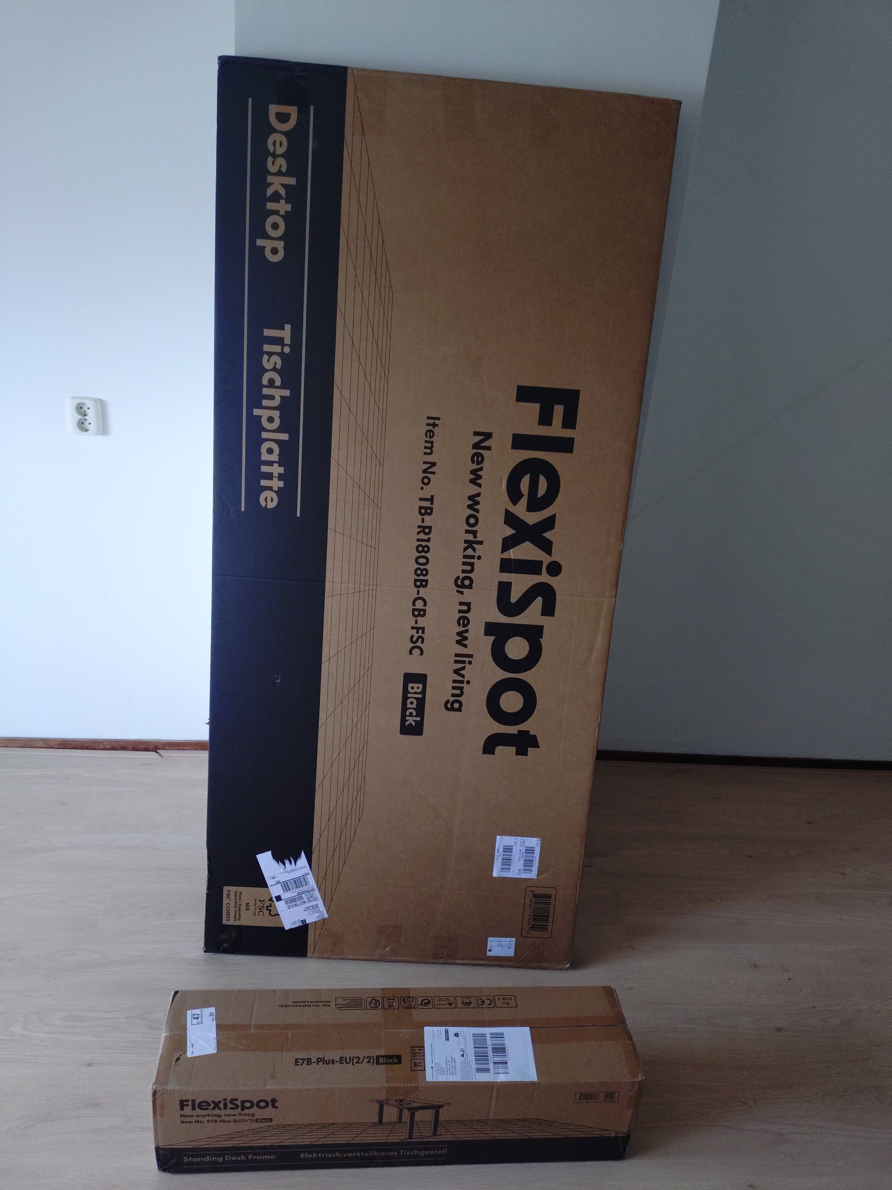 Afbeeldingslocatie: https://tweakers.net/i/VOPcbAUnrB_qT0thXPoTMc3g4x4=/m/57096/1Wggf9vfb1mYOU3OSotQvBHsqM3x7G4C2ZDNSpRHDOsbgfCuYL.jpeg