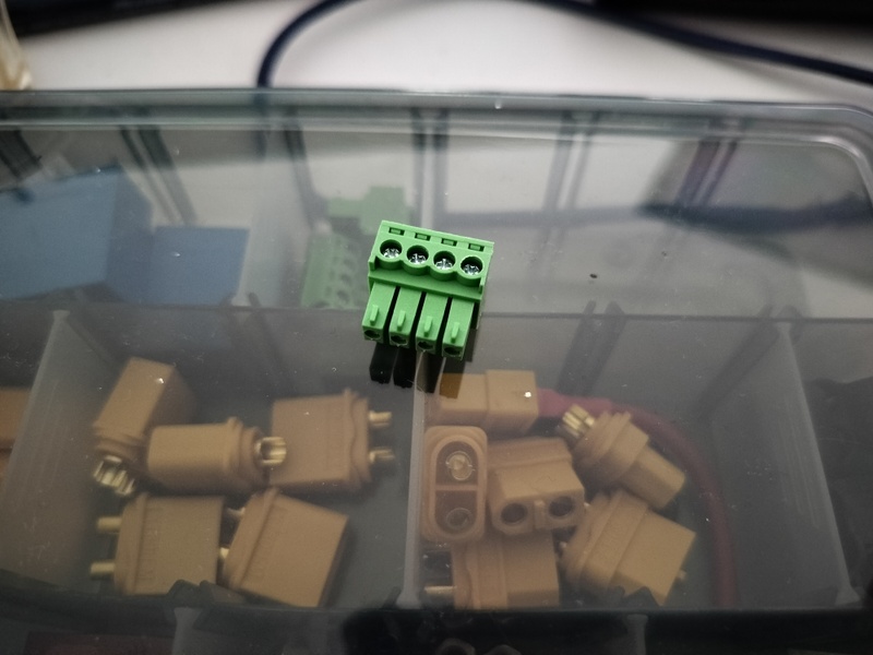 Afbeeldingslocatie: https://tweakers.net/i/VOn3nv-6jJIP3x2t3GZWXhXeXpY=/800x/filters:strip_icc():strip_exif()/f/image/R9W10PKV0unvDiETtIQMBLS2.jpg?f=fotoalbum_large