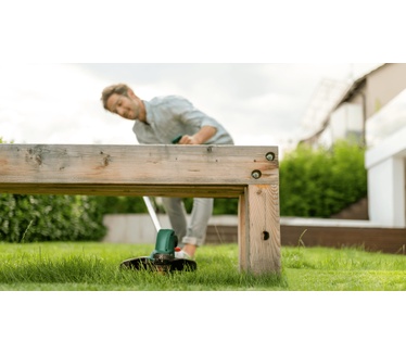 Bosch Universal GrassCut 18V-260