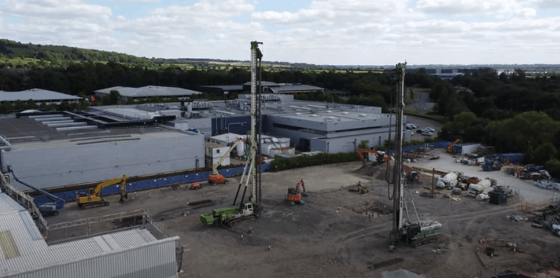 Afbeeldingslocatie: https://tweakers.net/i/VSUNBPJMtSVIFz92Wj2Jf0oSwbg=/800x/filters:strip_exif()/f/image/R9IVPiUYiY7lbfOXac294nEu.png?f=fotoalbum_large