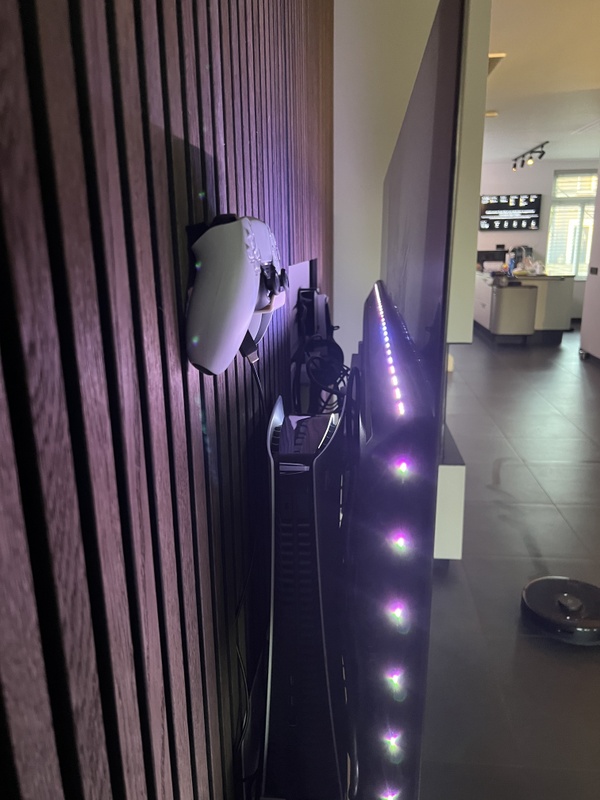 Afbeeldingslocatie: https://tweakers.net/i/VTgab8bPrLJs3dc8UD6OnlsQkY4=/x800/filters:strip_icc():strip_exif()/f/image/7scVknL1ozjwxB8vbfyYOxYj.jpg?f=fotoalbum_large