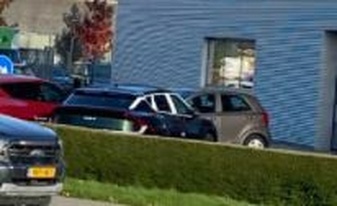 Afbeeldingslocatie: https://tweakers.net/i/VWn8Wui4SN6Y0Tm4-AgaGsHn5HA=/full-fit-in/4920x3264/filters:max_bytes(3145728):no_upscale():strip_icc():fill(white):strip_exif()/f/image/ujkvGnsdI2NOJtlKqhwr9qfk.jpg?f=user_large