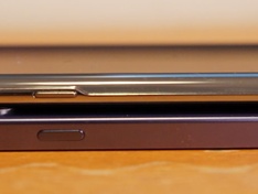 S24+ vs. S20+ zijkant