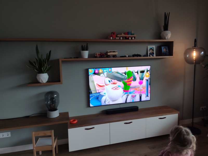 Afbeeldingslocatie: https://tweakers.net/i/VXpvbQUzuFsxD5LhvSQkehoJ3g0=/800x/filters:strip_icc():strip_exif()/f/image/0husZf5ULi78stZpZLcEG7GK.jpg?f=fotoalbum_large