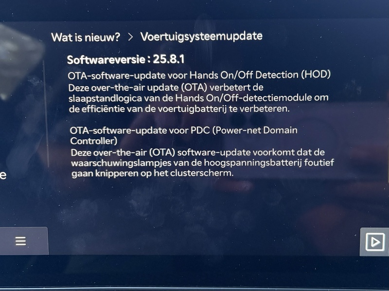 Afbeeldingslocatie: https://tweakers.net/i/V_9gkkCa62zCuhFyriBU6bESwwQ=/800x/filters:strip_icc():strip_exif()/f/image/rdWJaBloZUDDOn0RtEESXFhd.jpg?f=fotoalbum_large