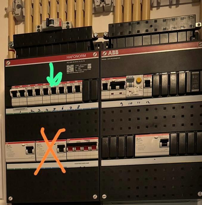 Afbeeldingslocatie: https://tweakers.net/i/V_ye57JPTlGQidsxaFNoDH6Q5-0=/full-fit-in/4920x3264/filters:max_bytes(3145728):no_upscale():strip_icc():fill(white):strip_exif()/f/image/L5sWZm2nZjuYNLwkMTtx0QIt.jpg?f=user_large