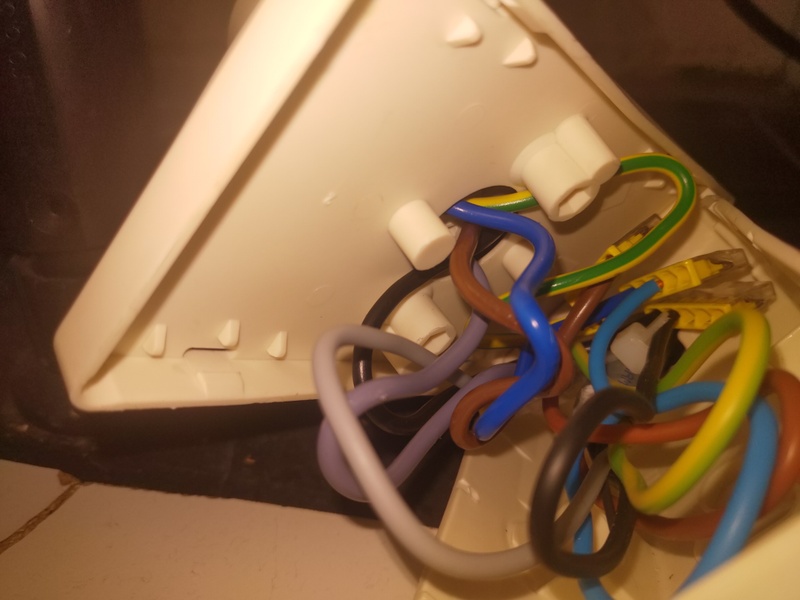 Afbeeldingslocatie: https://tweakers.net/i/Vg5iA1LYdqC6-QfQZI8nv6wLCvw=/800x/filters:strip_icc():strip_exif()/f/image/qNjWLnpxlsR6ZJOVU3uNeAqM.jpg?f=fotoalbum_large