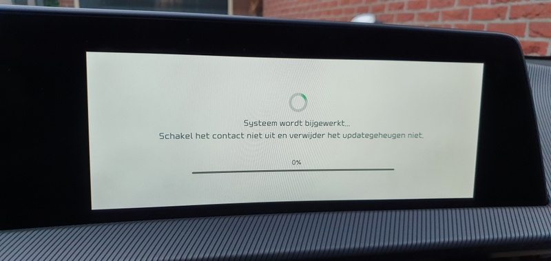 Afbeeldingslocatie: https://tweakers.net/i/VgxDwtgFAntw3uK-xInMozen_sM=/800x/filters:strip_icc():strip_exif()/f/image/6UUqCgqfZcRt5n9EeN84AMB9.jpg?f=fotoalbum_large