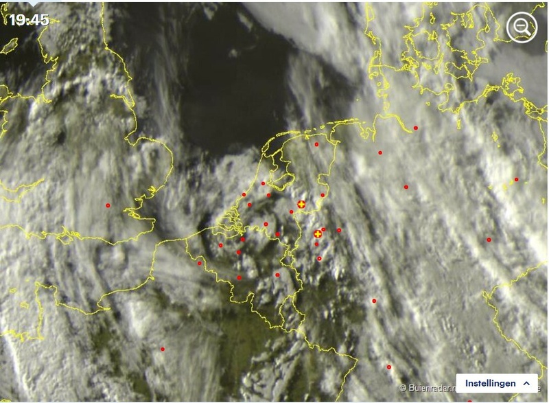Afbeeldingslocatie: https://tweakers.net/i/VlpZ4STPkOZy2FFEo6CbJ0oFwfM=/800x/filters:strip_icc():strip_exif()/f/image/r7M2V0X24k8qSA8xWKoVttbo.jpg?f=fotoalbum_large