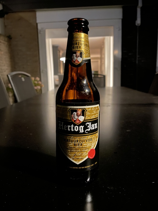 Afbeeldingslocatie: https://tweakers.net/i/VnjVSQwvThpZh-QG6Vdzt9vCLJk=/x800/filters:strip_icc():strip_exif()/f/image/twf3apoErglKTd6H31YQ3i2Y.jpg?f=fotoalbum_large