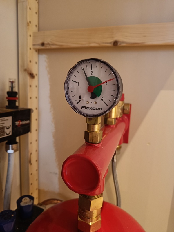 Afbeeldingslocatie: https://tweakers.net/i/Vo-v68dWeb-VlQZIwQFCvoJIe14=/x800/filters:strip_icc():strip_exif()/f/image/ee1oKdt7ChRzkzR4DKR334cV.jpg?f=fotoalbum_large