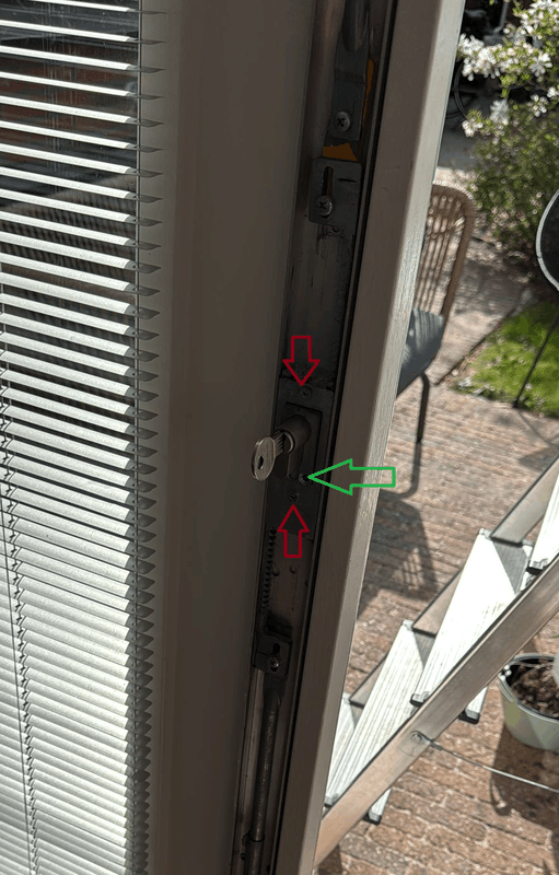 Afbeeldingslocatie: https://tweakers.net/i/Vo3oFBLnaDziSl6ADUYKbacqVTY=/x800/filters:strip_exif()/f/image/1qNezWmXyh4pEY6PGA1Ll6MJ.png?f=fotoalbum_large