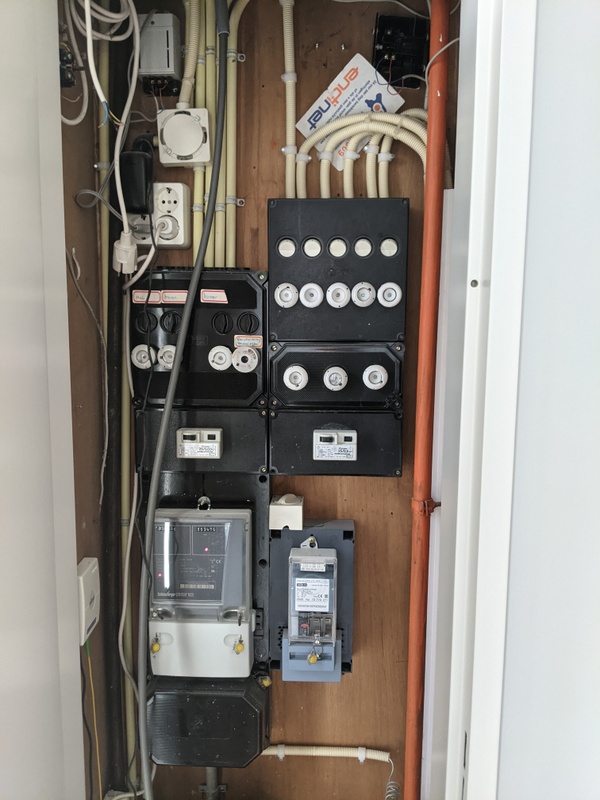 Afbeeldingslocatie: https://tweakers.net/i/VqG3FpLXPds1-pLuzSaAbjC34Mc=/x800/filters:strip_icc():strip_exif()/f/image/25Lw85xsbyyEMuhL3Ts5IXCI.jpg?f=fotoalbum_large