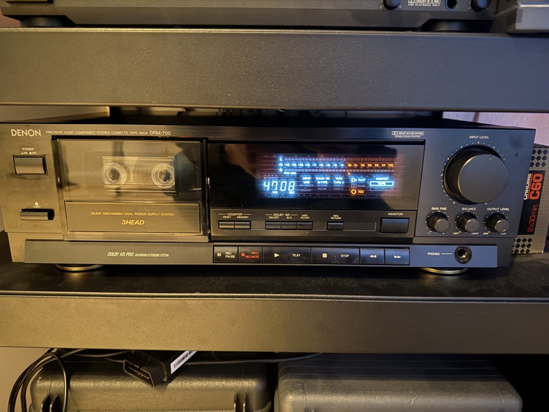 Afbeeldingslocatie: https://tweakers.net/i/VrXzibh5ac9bpdWkFJFQ6hA5Ym8=/800x/filters:strip_icc():strip_exif()/f/image/rdEC88W6bZuT2pZuJfaP0OJ0.jpg?f=fotoalbum_large