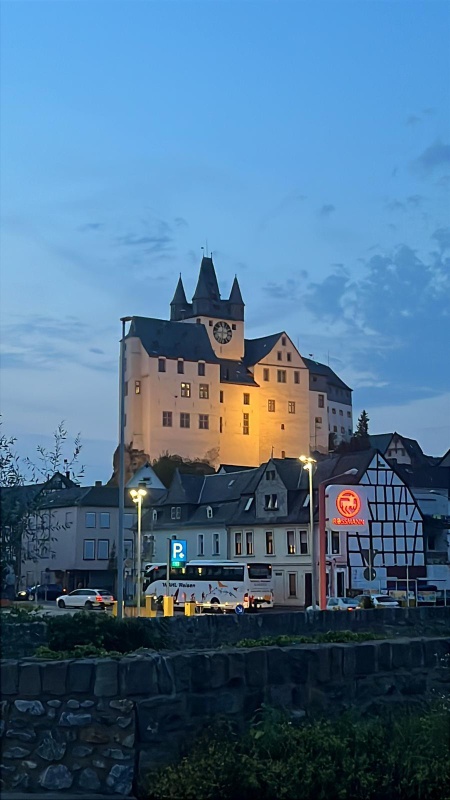 Afbeeldingslocatie: https://tweakers.net/i/Vt2YXjbsQevjKjVDl4Qzc4wolXI=/x800/filters:strip_icc():strip_exif()/f/image/V4bttNmQXM1RD9gDtAQmzRnz.jpg?f=fotoalbum_large