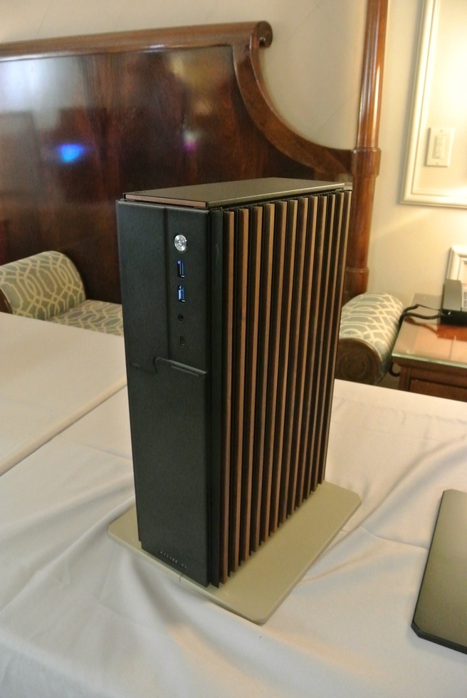 InWin ModFree Mini