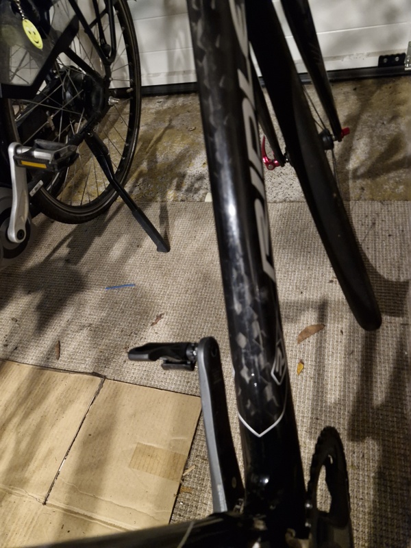 Afbeeldingslocatie: https://tweakers.net/i/VudDGA0g931YapboJTD2dOfi22E=/x800/filters:strip_icc():strip_exif()/f/image/58SfyNIvEpmExugcpO62DL0g.jpg?f=fotoalbum_large