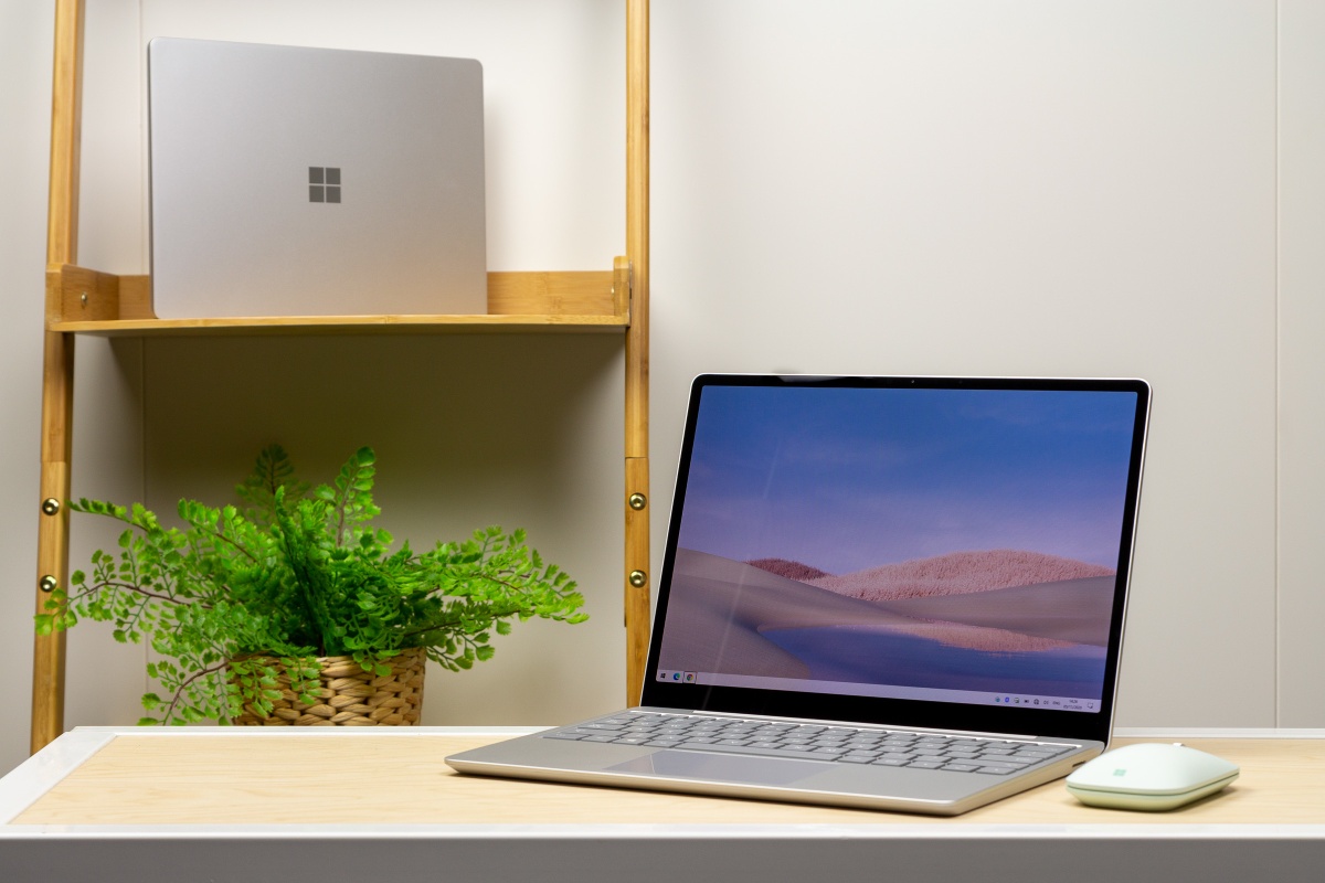 Surface Laptop Go Core i5 4GB 64GB 【公式ショッピングサイト】