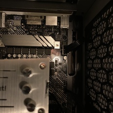 Afbeeldingslocatie: https://tweakers.net/i/Vwfrq-_ex8yqen-Af5R3QXzm7oA=/232x232/filters:strip_icc():strip_exif()/f/image/mdzhsHfSQ5uwLfPQqhChluWR.jpg?f=fotoalbum_tile
