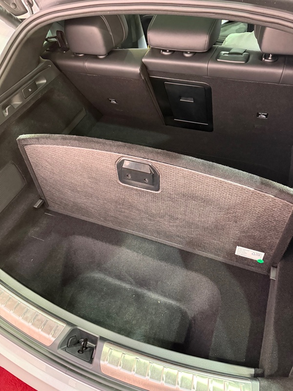 Afbeeldingslocatie: https://tweakers.net/i/VxLVMRwowcSCsYmpWPWU2WXIrrs=/x800/filters:strip_icc():strip_exif()/f/image/KLv9ktdAz9OgHTFZaeflCbhi.jpg?f=fotoalbum_large