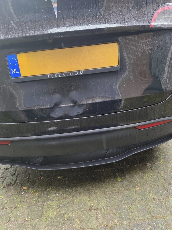 Afbeeldingslocatie: https://tweakers.net/i/VyhE5Ku0G9guMeJHs8hPs76sfLU=/x800/filters:strip_icc():strip_exif()/f/image/hQL9nHXTIFRpIOrEipPKMpEZ.jpg?f=fotoalbum_large