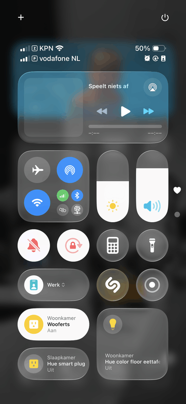 Afbeeldingslocatie: https://tweakers.net/i/VyrW7mSs5NiMG77EJ4dk7Lw9GPc=/x800/filters:strip_exif()/f/image/nbw65cx3AzgLxoHybL0XLZZO.png?f=fotoalbum_large