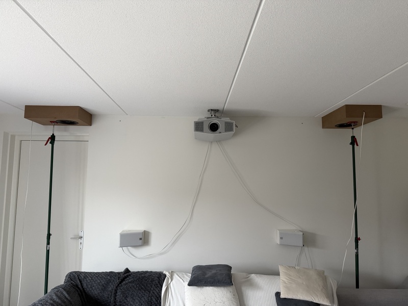 Afbeeldingslocatie: https://tweakers.net/i/W-gul06YC0o8tLQEe5ZElxOb44g=/800x/filters:strip_icc():strip_exif()/f/image/K3GvtIvxVmKgUYrP25BMLvYD.jpg?f=fotoalbum_large