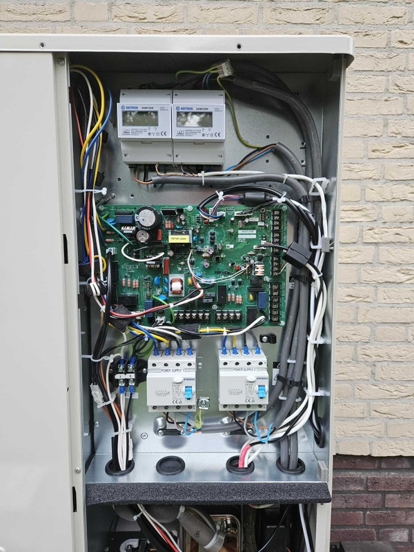 Afbeeldingslocatie: https://tweakers.net/i/W3dlY0EY294fV-6iYzZaNJTDjhw=/x800/filters:strip_icc():strip_exif()/f/image/8vOz8XxluzvsHXCVWkSWbZ1w.jpg?f=fotoalbum_large