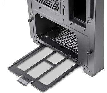 Silverstone CS382