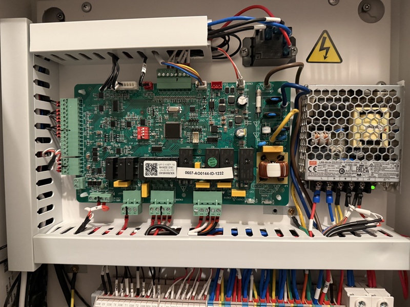 Afbeeldingslocatie: https://tweakers.net/i/W704eVEpV4I5uy6dcA57dpmtfAo=/800x/filters:strip_icc():strip_exif()/f/image/zxAD0Abu8CrBg5BpS5ybUVvX.jpg?f=fotoalbum_large