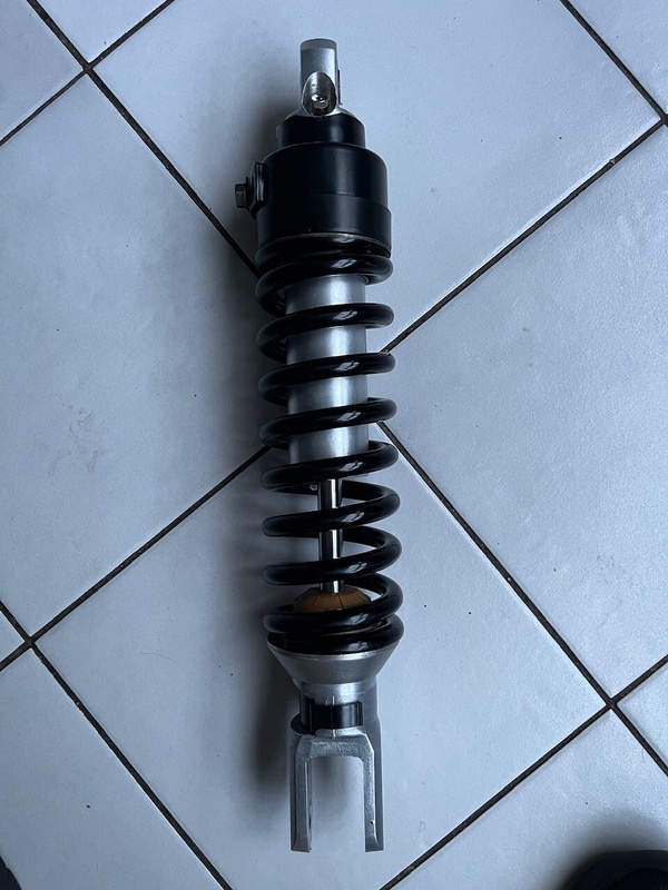 Afbeeldingslocatie: https://tweakers.net/i/W81n8R6HwPNrU1m7pgqzIWaMezw=/x800/filters:strip_icc():strip_exif()/f/image/yfzVck1ww733Gs7NYQq4eT72.jpg?f=fotoalbum_large