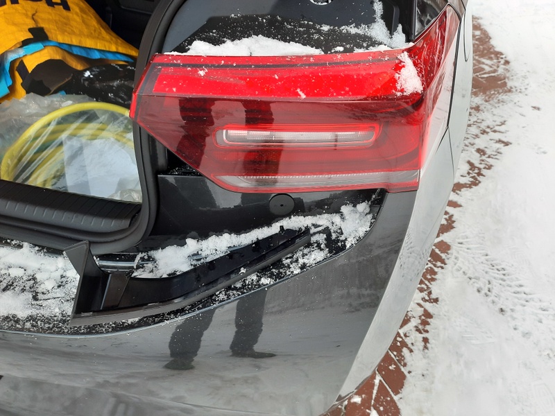 Afbeeldingslocatie: https://tweakers.net/i/W8f11rEieuRaIwAz5YKNNKfga50=/800x/filters:strip_icc():strip_exif()/f/image/38BkN6TCzgJJFKKVb4jjIn5B.jpg?f=fotoalbum_large