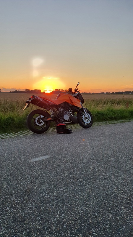 Afbeeldingslocatie: https://tweakers.net/i/W90_b6qrHxOotBAcKTJziXK85qY=/x800/filters:strip_icc():strip_exif()/f/image/aaisb2nzxcFzgzji9lStf8hV.jpg?f=fotoalbum_large