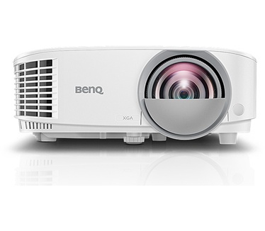 BenQ MX825ST