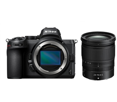 Nikon Z 5 + Nikkor Z 24-70mm f/4.0 Zwart