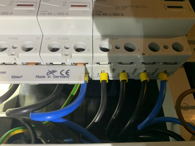 Afbeeldingslocatie: https://tweakers.net/i/WELscfVAqYdJF2Evpsm3tw52CZ8=/800x/filters:strip_icc():strip_exif()/f/image/o0kaYFHqH1zmJaFdqxtmNzJB.jpg?f=fotoalbum_large