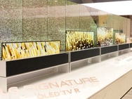 LG Signature OLED TV R