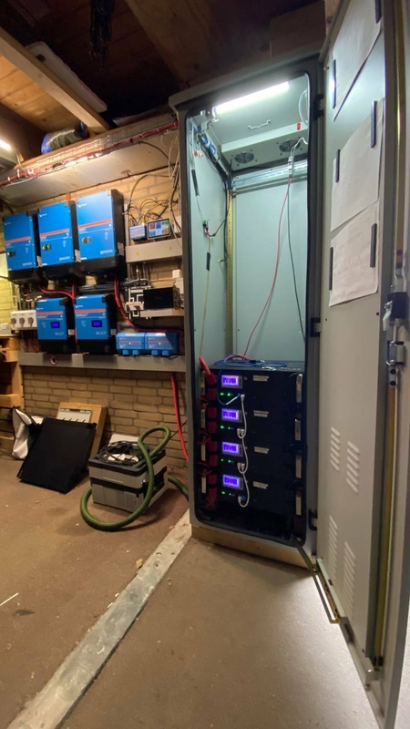 Afbeeldingslocatie: https://tweakers.net/i/WFfSYoK97eqhsH6mUX34931tlpU=/x800/filters:strip_icc():strip_exif()/f/image/MGpofR9qwmQLpVOcdnJyPhPZ.jpg?f=fotoalbum_large