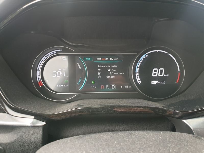 Afbeeldingslocatie: https://tweakers.net/i/WGwZtdlRZB9cRBkKQhC4XVYyY2c=/800x/filters:strip_icc():strip_exif()/f/image/bMEjVal5u8fCgzgoTYRuu21A.jpg?f=fotoalbum_large