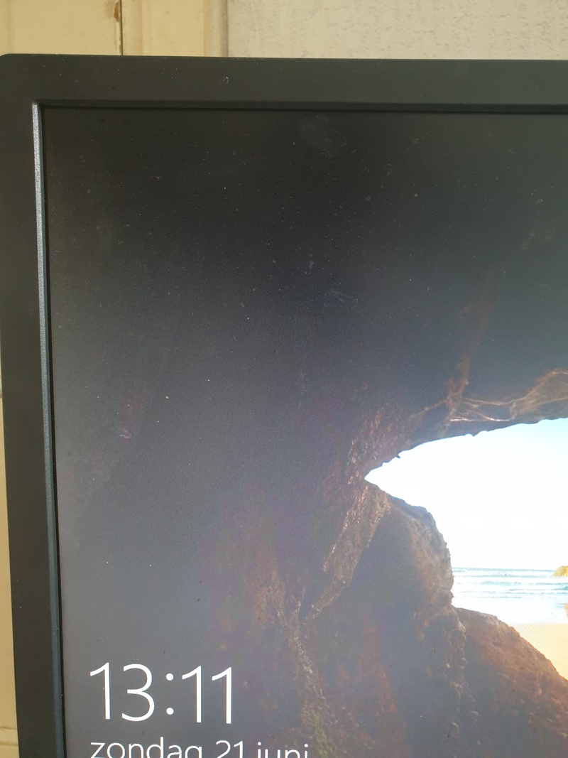 Afbeeldingslocatie: https://tweakers.net/i/WIw3IhBOw1w5zNnVWXYNYJC_aLg=/800x/filters:strip_icc():strip_exif()/f/image/4mamQQUatd74hVNviklg1HC1.jpg?f=fotoalbum_large